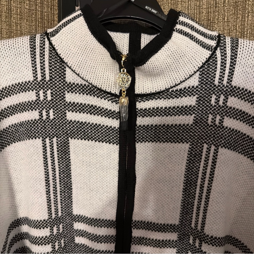 Anne Klein Black And White Plaid Sweater